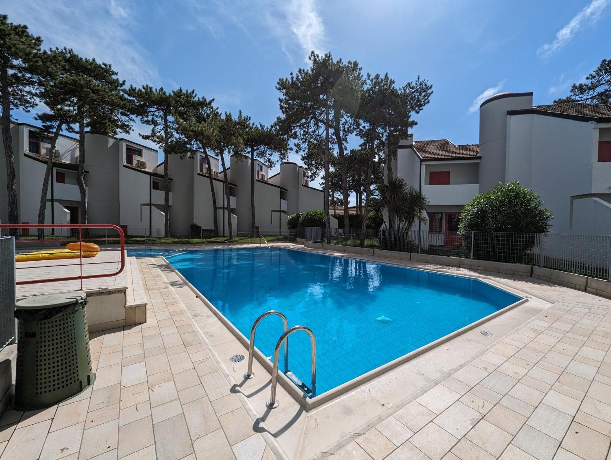 Holiday Village Lignano Sabbiadoro Buitenkant foto